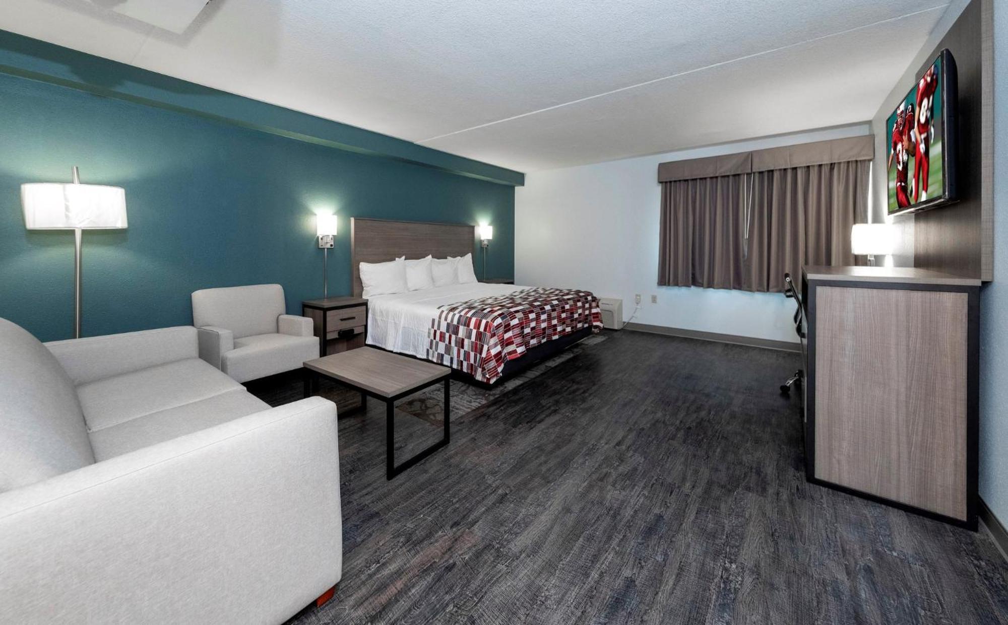 Red Roof Inn & Suites Wilmington - New Castle Extérieur photo